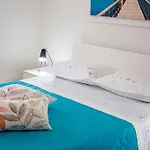 Exclusive Palm House Near The 别墅